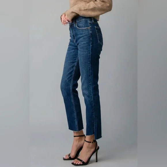 NWT Artemis Vintage Tummy Control High Rise Raw Step Hem Straight Jeans Ankle - Picture 2 of 8